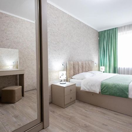 Ninia'S Apartment Кутаїсі Екстер'єр фото